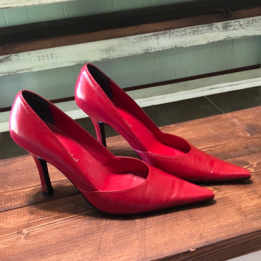 Red Heels